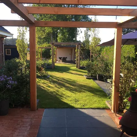 Villa Spacious Holiday In With A Large Garden *