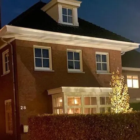 Villa Spacious Holiday In With A Large Garden