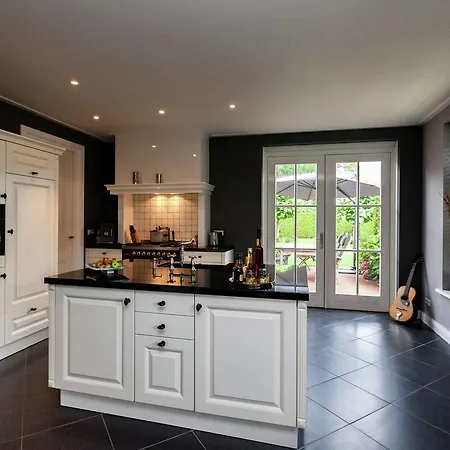 Villa Spacious Holiday In With A Large Garden